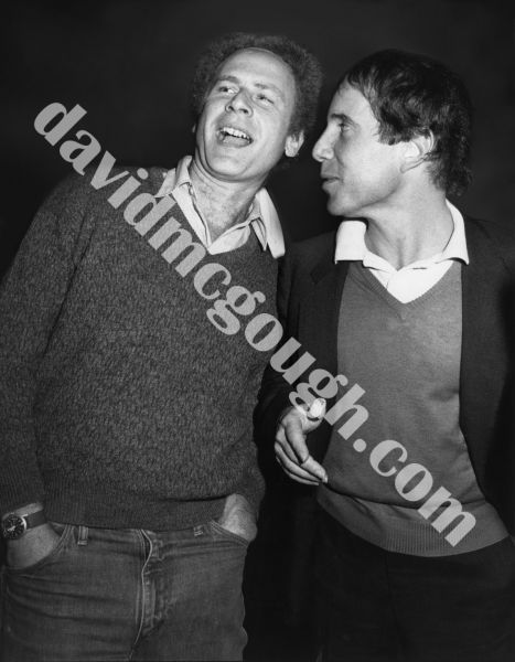 Simon and Garfunkel 1981, NYC 4.jpg